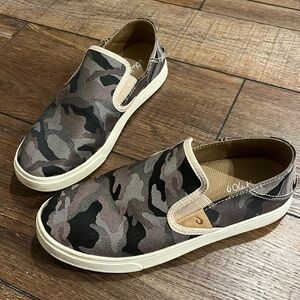 OluKai slip ons